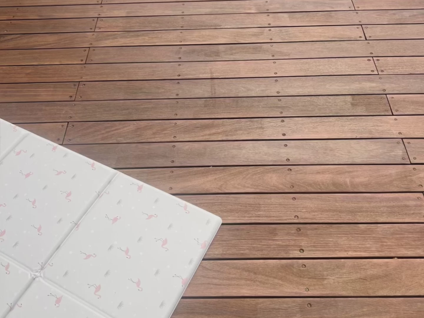 vidéo montrant comment plier le tapis de jeu tapilou