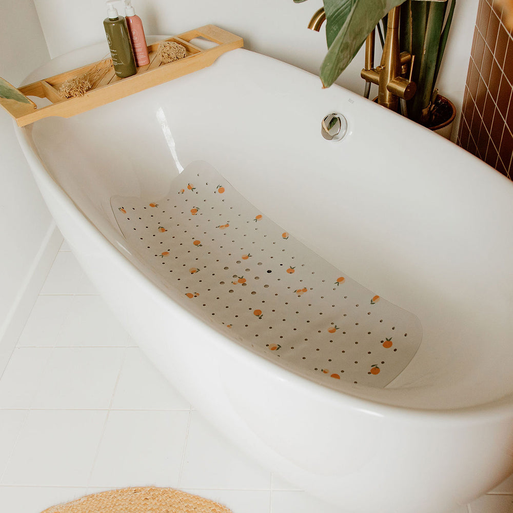 tapis de bain peche dans la baignoire