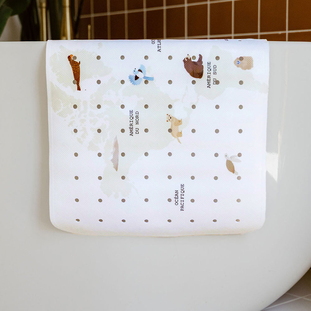 tapis de baignoire motif carte du monde animaux tapilou