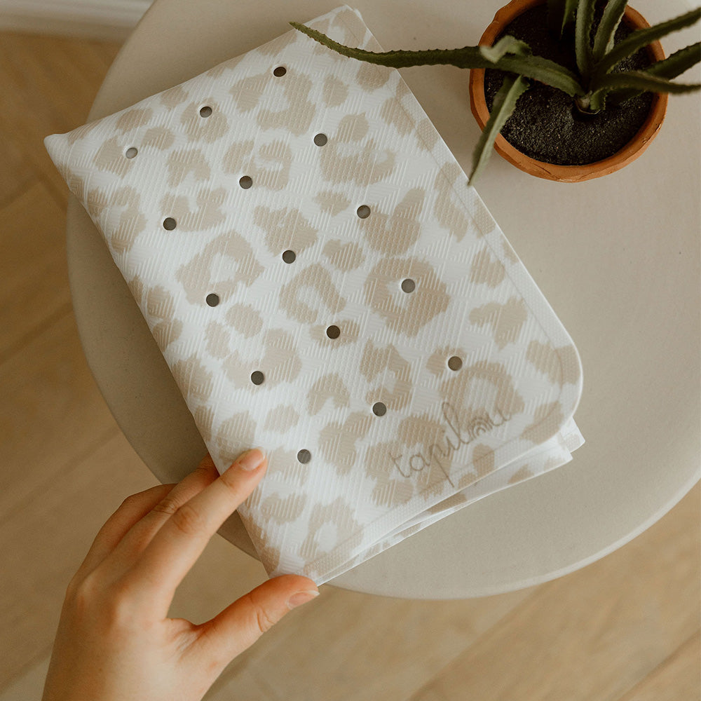 tapis de douche fermé léopard tapilou