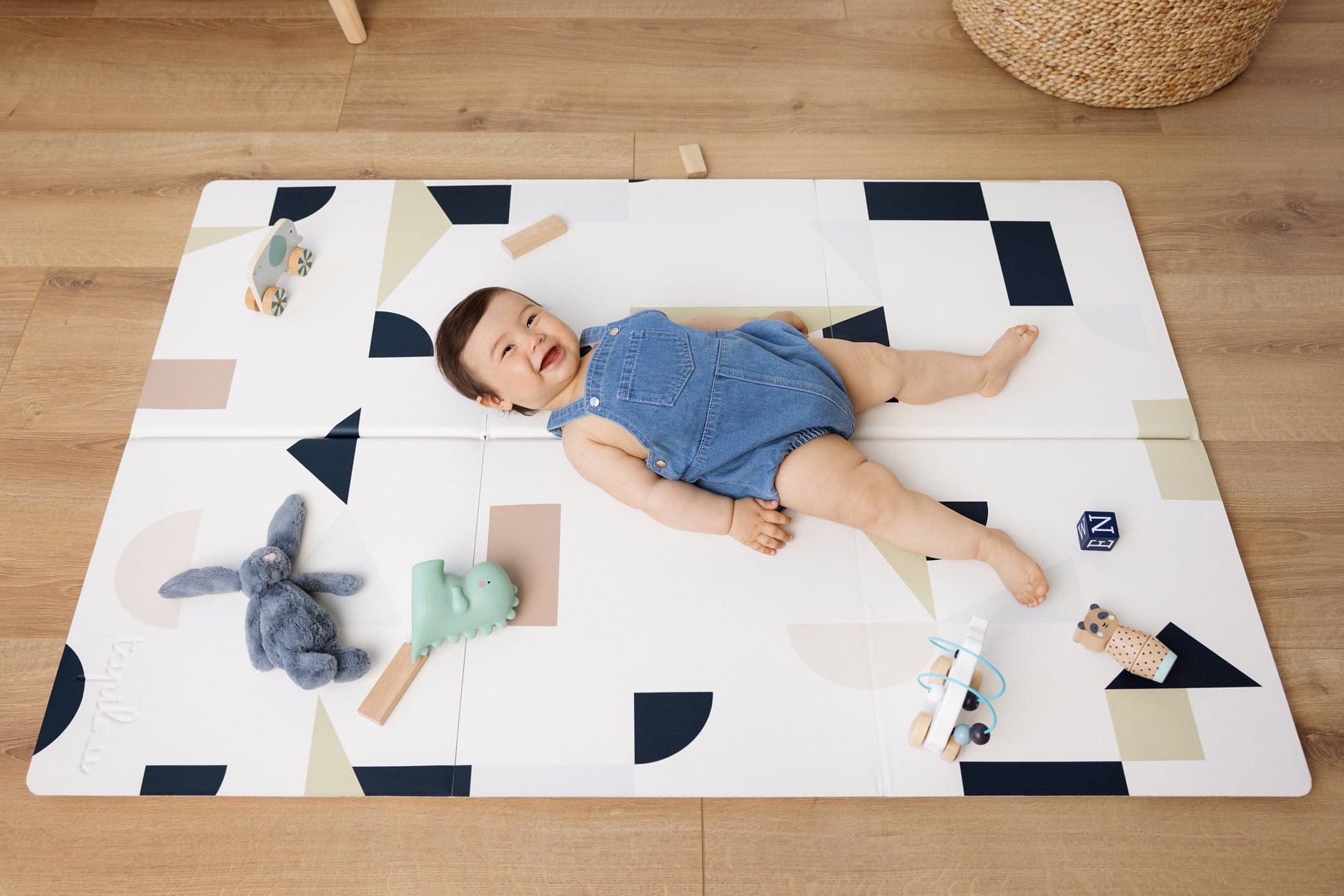 tapis de jeu épuré